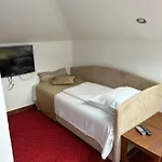 Garni Hotel