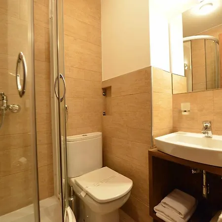 Garni 4*
