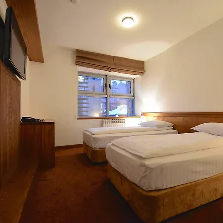 Garni Hotel 2*