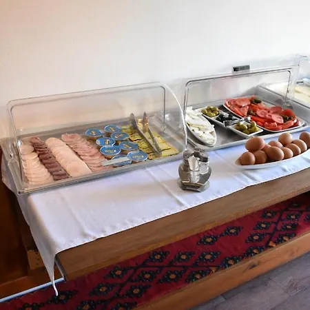 Garni Hotel